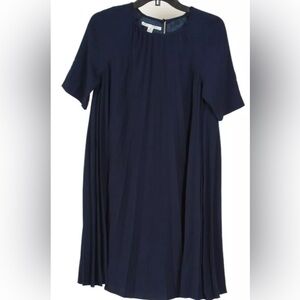 Maggy London Dress 8 navy Blue Pleated swing dress Preppy Old‎ Money Classic NWT
